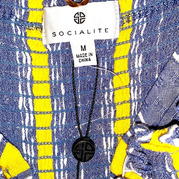 Socialite Nordstrom Ribbed Rayon Ruffled Adjustable Straps Striped Tank … - Picture 2 of 6